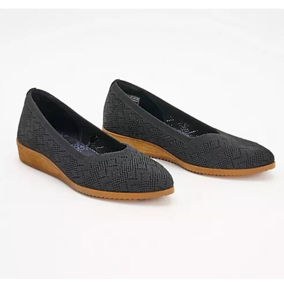 Skechers Cleo Crochet Wedge Black Size 8 - Picture 1 of 4